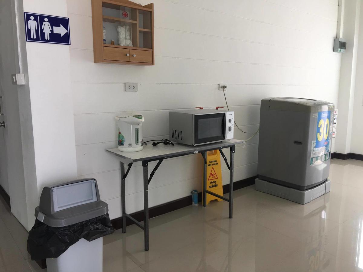 Bankhun Hotell Nakhonratchasima Exteriör bild